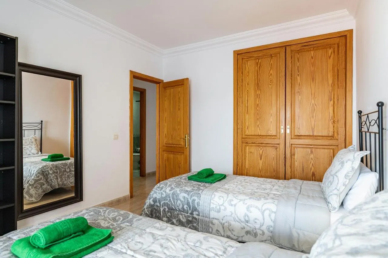 Апартаменты Ganivet Home Арресифе